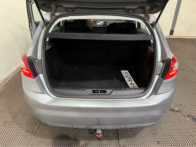 Peugeot - 308 - personenauto - 2013 - afbeelding 14 van  31