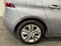 Peugeot - 308 - personenauto - 2013 - afbeelding 18 van  31