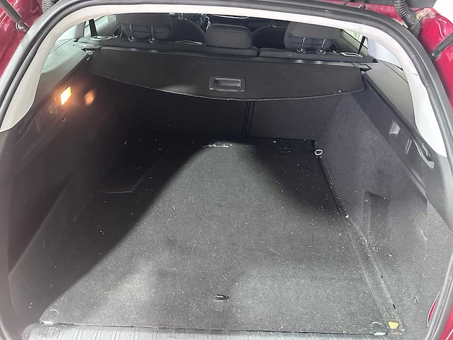 Peugeot - 308 sw - 1.2 e-thp allure - 1-zpz-29 - afbeelding 9 van  19