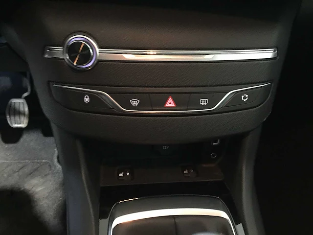 Peugeot - 308 sw - 1.6 bluehdi blue l. - nz-496-n - afbeelding 9 van  24