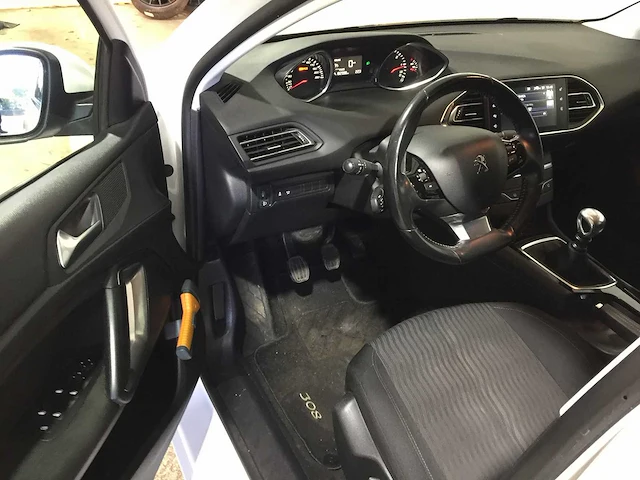 Peugeot - 308 sw - 1.6 bluehdi blue l. - nz-496-n - afbeelding 24 van  24