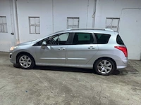 Peugeot - 308 sw - 1.6 e-hdi active - 9-zls-31 - afbeelding 12 van  27
