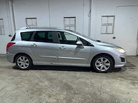 Peugeot - 308 sw - 1.6 e-hdi active - 9-zls-31 - afbeelding 24 van  27