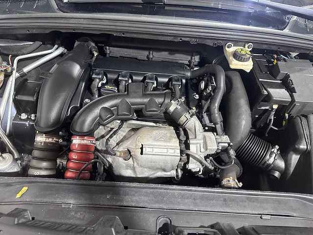 Peugeot - 308 sw - 1.6 thp sportium - 78-tjj-4 - afbeelding 11 van  20