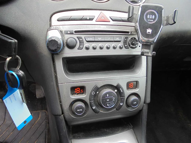Peugeot - 308 sw - 1.6 vti x-line - 71-hrk-7 - 2009 - afbeelding 3 van  14