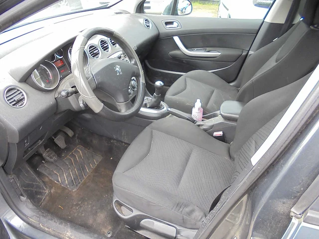 Peugeot - 308 sw - 1.6 vti x-line - 71-hrk-7 - 2009 - afbeelding 12 van  14
