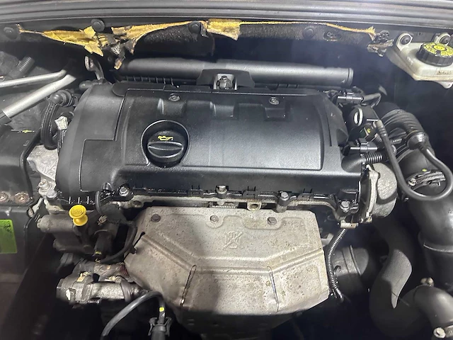 Peugeot - 308 sw - 1.6 vti xs - 21-hsj-3 - afbeelding 13 van  21