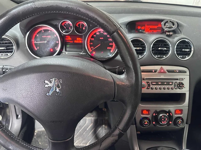Peugeot - 308 sw - 1.6 vti xs - 80-jtg-5 - afbeelding 10 van  22