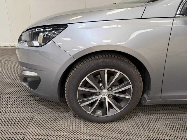 Peugeot - 308 sw - personenauto - 2015 - afbeelding 15 van  26