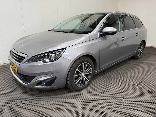 Peugeot - 308 sw - personenauto - 2015 - afbeelding 12 van  26