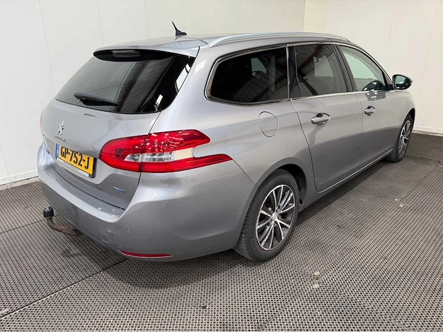 Peugeot - 308 sw - personenauto - 2015 - afbeelding 22 van  26