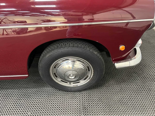 Peugeot - 404 - automaat - oldtimer - 1973 - afbeelding 18 van  36