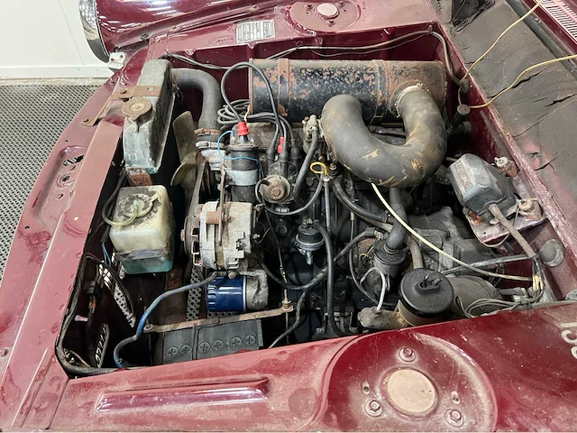 Peugeot - 404 - automaat - oldtimer - 1973 - afbeelding 24 van  36