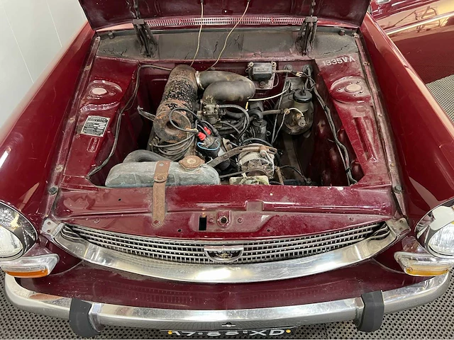 Peugeot - 404 - automaat - oldtimer - 1973 - afbeelding 25 van  36