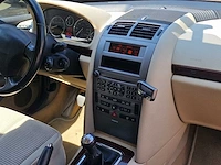 Peugeot - 407 - 2.0-16v xt - 56-pv-ks - 2005 - afbeelding 13 van  23