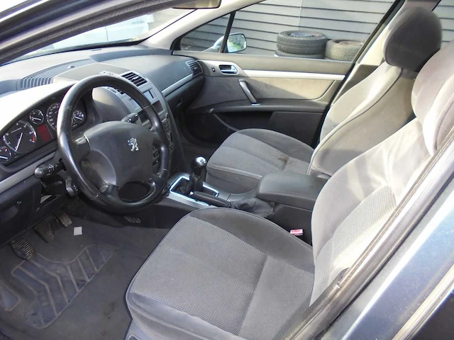 Peugeot - 407 sw - 2.0-16v xr pack - 53-st-rt - afbeelding 9 van  12