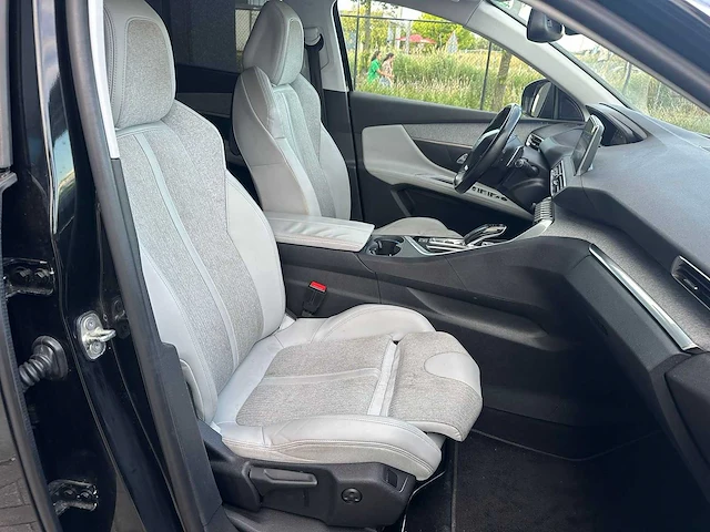 Peugeot - 5008 - 1.2 puretech allure - automaat - personenauto - afbeelding 11 van  27