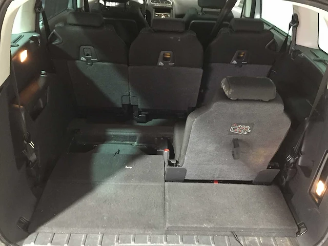 Peugeot - 5008 - 1.6 thp b.l. exe 7p. - 51-nnb-7 - afbeelding 20 van  25