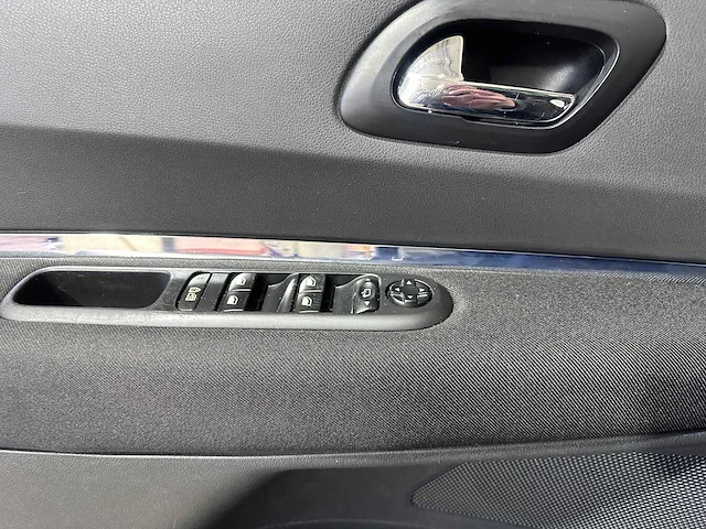 Peugeot - 5008 - 1.6 thp gt 7p. - 97-llv-7 - afbeelding 3 van  23