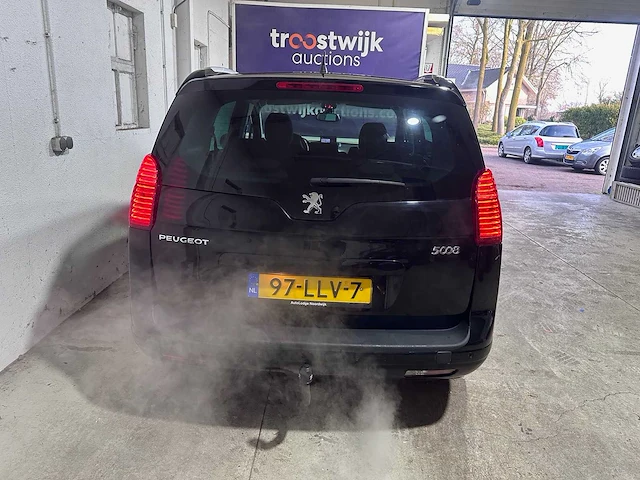 Peugeot - 5008 - 1.6 thp gt 7p. - 97-llv-7 - afbeelding 18 van  23