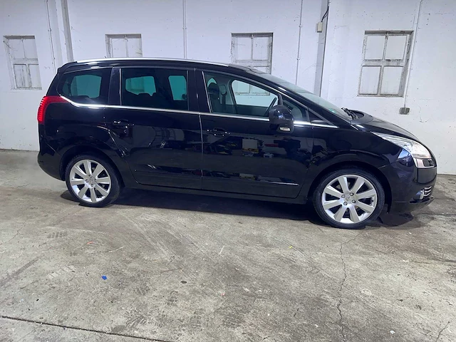 Peugeot - 5008 - 1.6 thp gt 7p. - 97-llv-7 - afbeelding 20 van  23