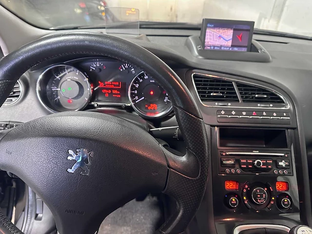 Peugeot - 5008 - 1.6 thp gt 7p. - 97-llv-7 - afbeelding 23 van  23