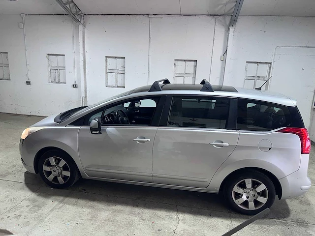 Peugeot - 5008 - 1.6 thp st 7p. - 21-zfn-9 - afbeelding 12 van  19