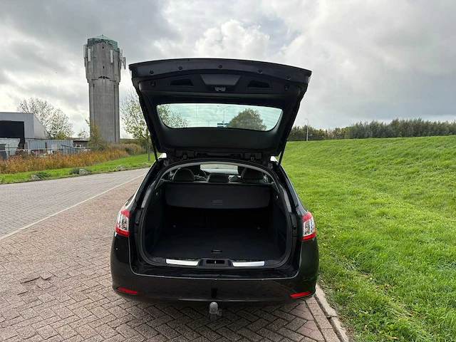 Peugeot - 508 sw - 1.6 thp blue l. exe. - personenauto - afbeelding 26 van  29