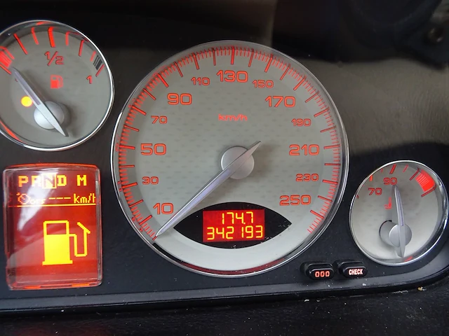 Peugeot - 607 - 2.2-16v pack - personenauto - afbeelding 4 van  40