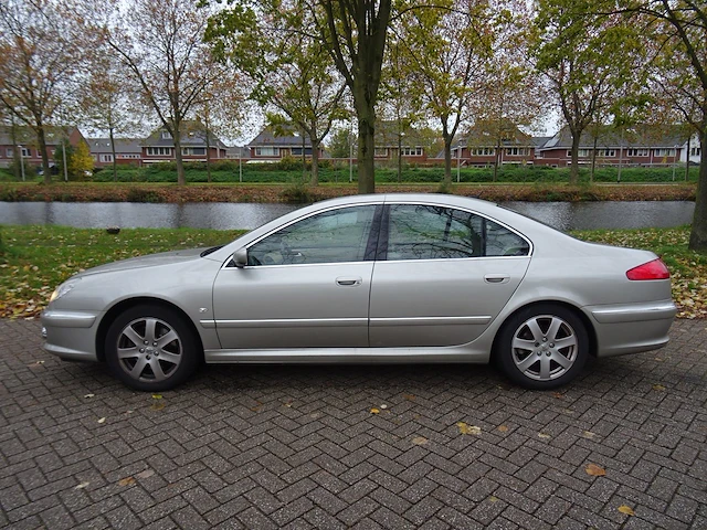 Peugeot - 607 - 2.2-16v pack - personenauto - afbeelding 12 van  40
