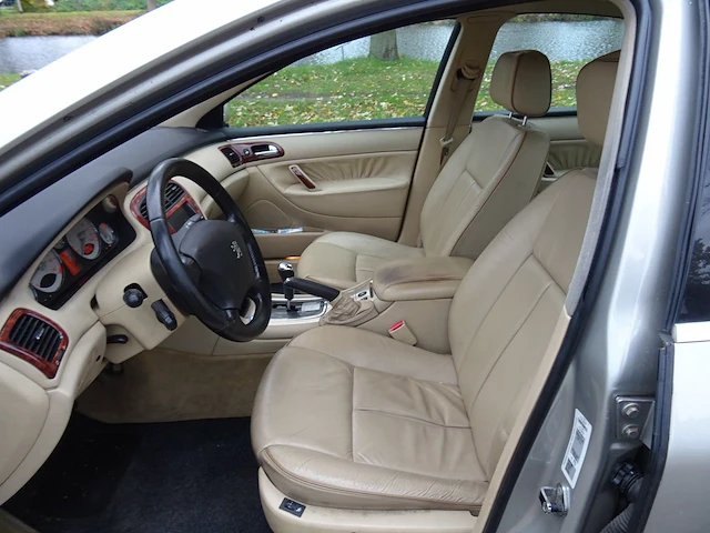 Peugeot - 607 - 2.2-16v pack - personenauto - afbeelding 40 van  40