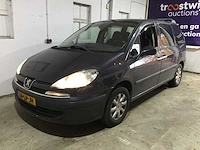 Peugeot - 807 - 2.0 sv - 26-lp-jh - afbeelding 1 van  20
