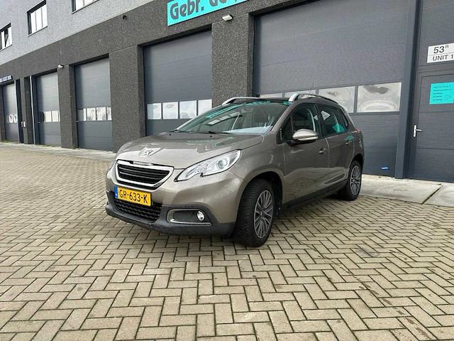 Peugeot - automaat - 2008 - 1.2 puretech active - personenauto - afbeelding 1 van  11