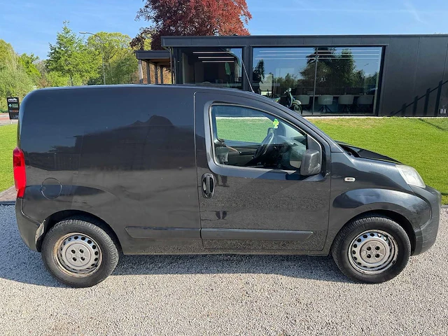 Peugeot - bipper - 1.4 hdi xr - 3-vdx-94 - 2009 - afbeelding 2 van  20