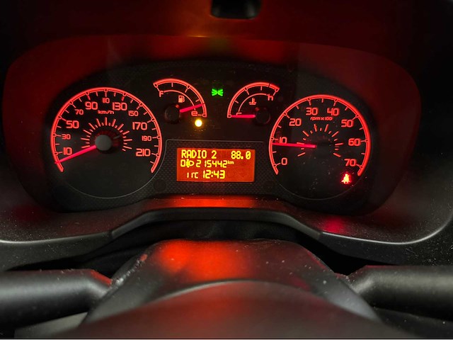 Peugeot - bipper - bedrijfswagen - 2013 - afbeelding 7 van  24