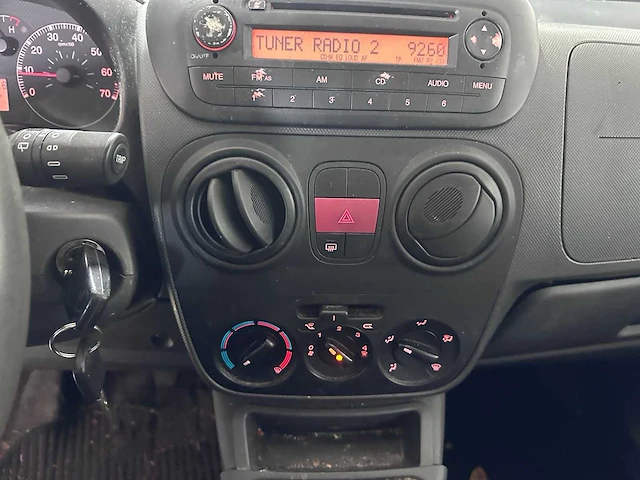 Peugeot - bipper tepee - 1.4i - 85-ldb-6 - afbeelding 5 van  20