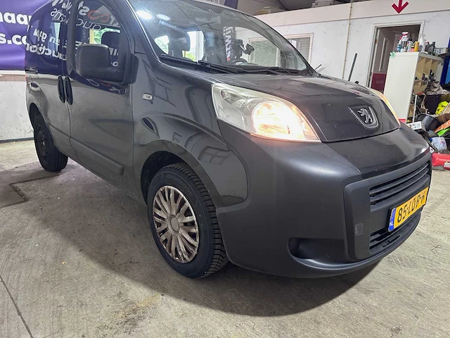Peugeot - bipper tepee - 1.4i - 85-ldb-6 - afbeelding 17 van  20