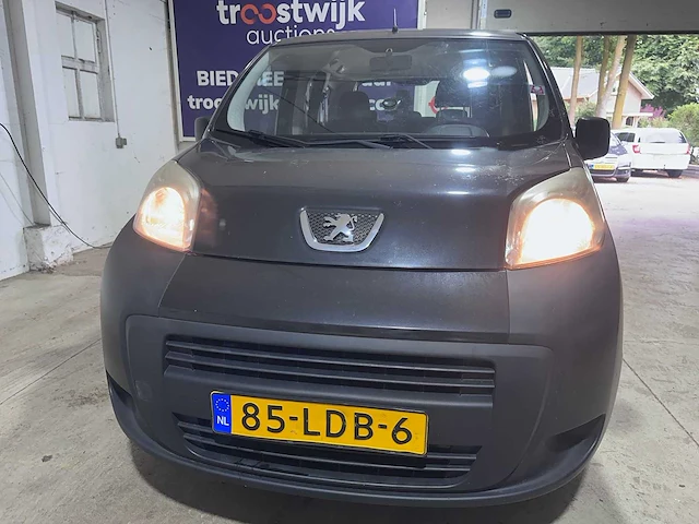 Peugeot - bipper tepee - 1.4i - 85-ldb-6 - afbeelding 18 van  20