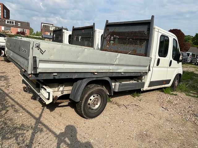 Peugeot - boxer - 335 2.2 hdi l3 xr dc - vvn-16-v - 2015 - afbeelding 14 van  17