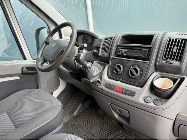 Peugeot - boxer - bedrijfswagen - 2011 - afbeelding 5 van  27
