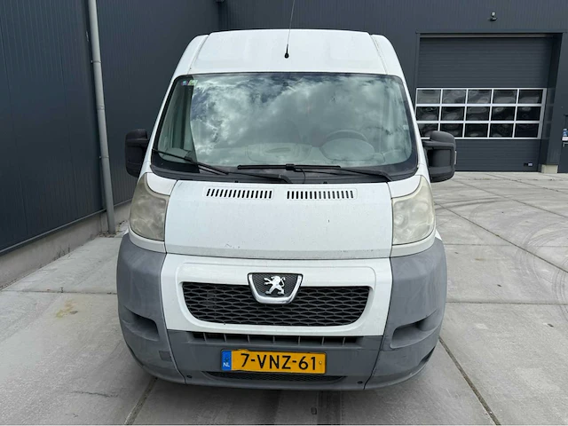 Peugeot - boxer - bedrijfswagen - 2011 - afbeelding 26 van  27