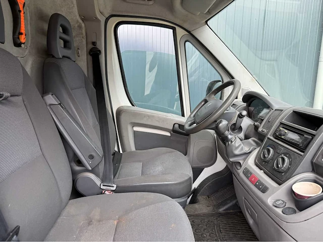 Peugeot - boxer - bedrijfswagen - 2011 - afbeelding 17 van  27