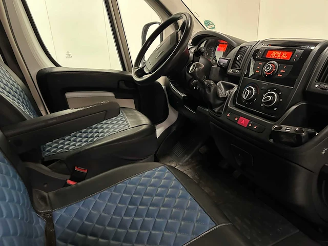 Peugeot - boxer - buscamper - 2013 - afbeelding 6 van  43
