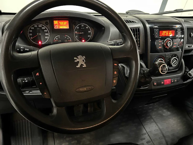 Peugeot - boxer - buscamper - 2013 - afbeelding 43 van  43