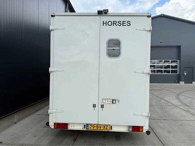 Peugeot - boxer - paardenvrachtwagen b rijbewijs - bedrijfswagen - 2006 - afbeelding 30 van  35