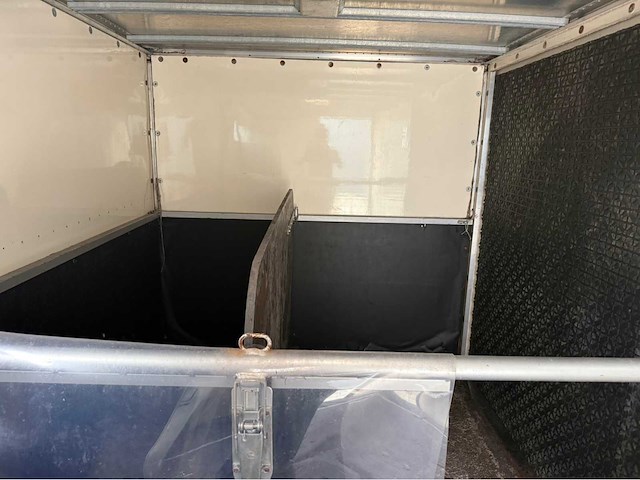 Peugeot - boxer - paardenvrachtwagen b rijbewijs - bedrijfswagen - 2006 - afbeelding 7 van  35