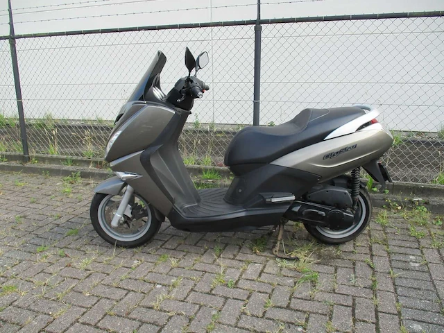 Peugeot - bromscooter - citystar 2 takt - scooter - afbeelding 1 van  11