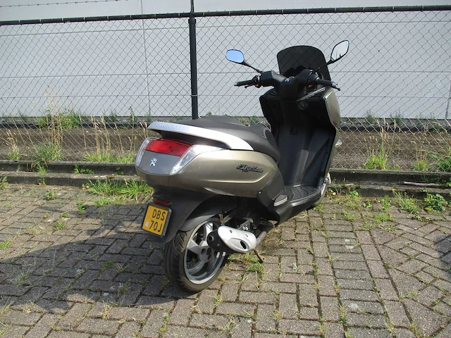 Peugeot - bromscooter - citystar 2 takt - scooter - afbeelding 9 van  11