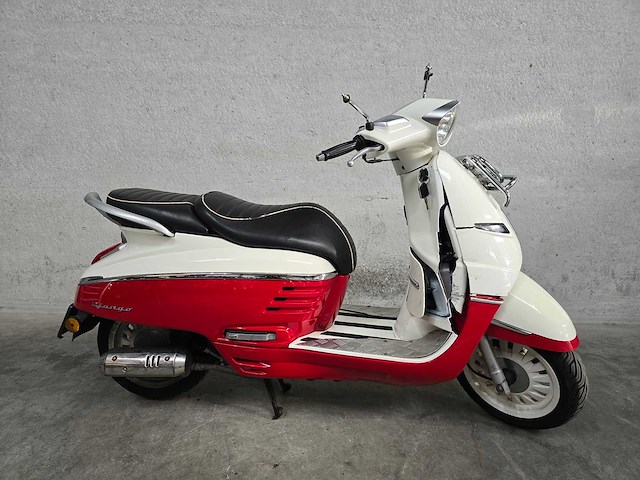 Peugeot - bromscooter - django heritage - 4t 45km uitvoering dds36x - afbeelding 2 van  7