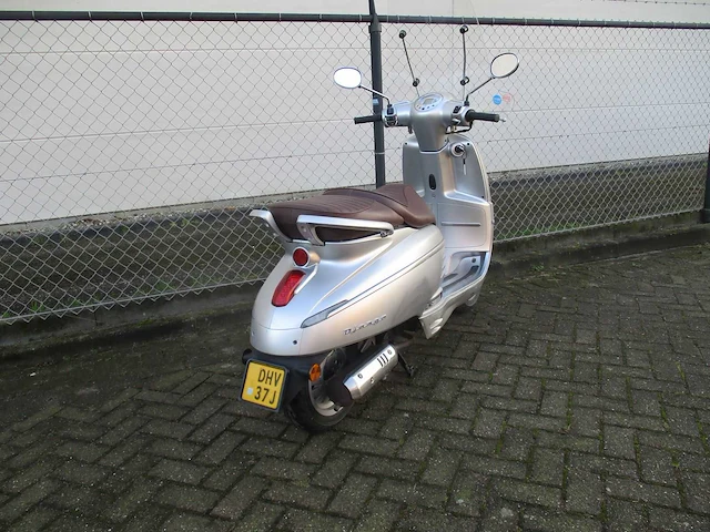 Peugeot - bromscooter - django heritage - scooter - afbeelding 9 van  11